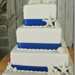 strafish-white-and-blue-wedding-cake_thumb.jpg
